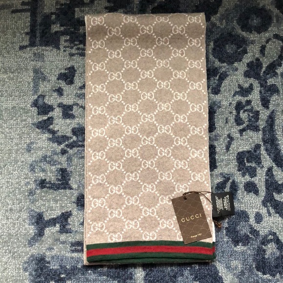 Gucci Accessories - Gucci Unisex Scarf